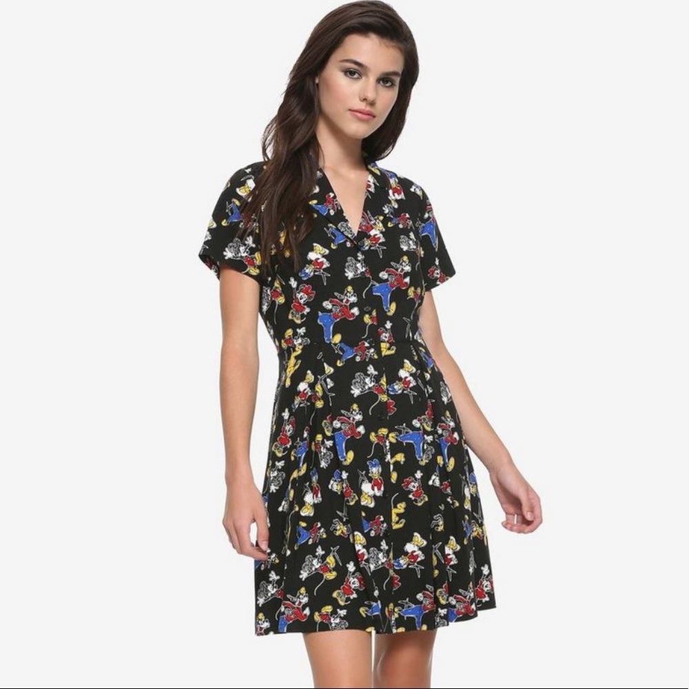 Women’s Disney The Sensational Six Button-Front Dress Size SM